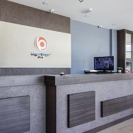 Big Orange Hotel, Jitra Exterior foto