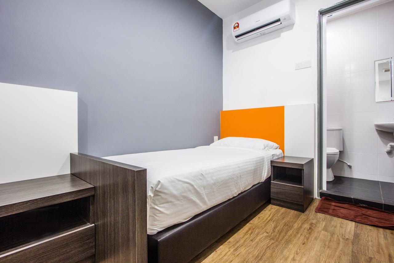 Big Orange Hotel, Jitra Exterior foto
