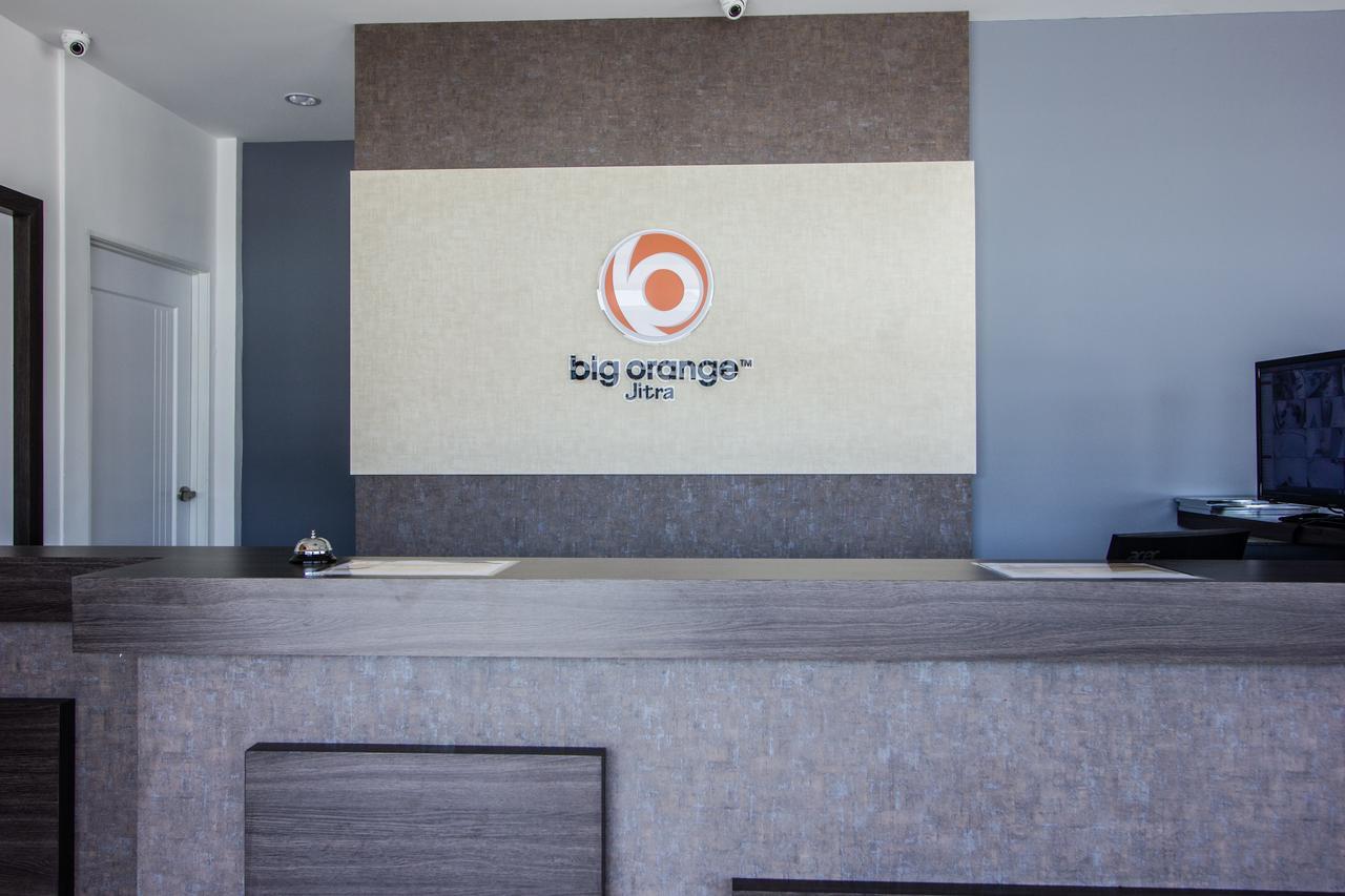 Big Orange Hotel, Jitra Exterior foto